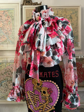 Load image into Gallery viewer, A ROMANTIC ROSE PRINT RUFFLED BLOUSE