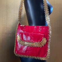 Load image into Gallery viewer, A RARE LATE 1960s CHAIN LINK AND LEATHER BAG BY PACO RABANNE