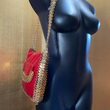 Load image into Gallery viewer, A RARE LATE 1960s CHAIN LINK AND LEATHER BAG BY PACO RABANNE
