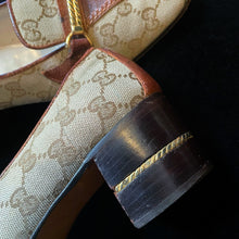 Load image into Gallery viewer, A PAIR OF MID 1970s GUCCI LOAFERS