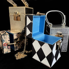 Load image into Gallery viewer, 90s STYLE BOX BAG WITH GOLD FITTINGS.