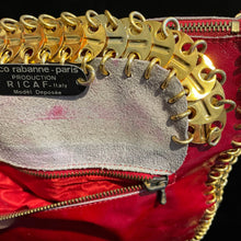 Load image into Gallery viewer, A RARE LATE 1960s CHAIN LINK AND LEATHER BAG BY PACO RABANNE