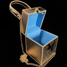 Load image into Gallery viewer, 90s STYLE BOX BAG WITH GOLD FITTINGS.