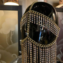 Load image into Gallery viewer, A DIAMANTÉ CHAIN FACE FASCINATOR