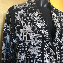 Load image into Gallery viewer, A SPECTACULAR BLACK AND IVORY EMBROIDERED CHINESE SILK JACKET FROM THE 1930s