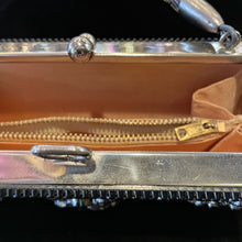 Load image into Gallery viewer, A HIGHLY DETAILED 1950s HANDBAG WITH ROSE FEATURE