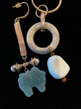 Load image into Gallery viewer, A PAIR OF MISMATCHED SCULPTURAL EARRINGS