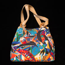 Load image into Gallery viewer, A 1980s ABSTRACT PRINT CANVAS BAG BY JENNY KEE