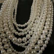 Load image into Gallery viewer, A SUBSTANTIAL MULTI-STRAND PEARL NECKLACE
