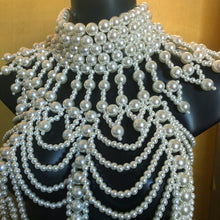 Load image into Gallery viewer, A SPECTACULAR FANTASY PEARL NECKPIECE