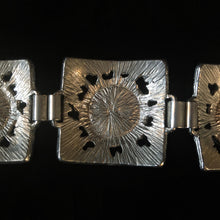 Load image into Gallery viewer, A VINTAGE MODERNIST ENAMEL ART BRACELET