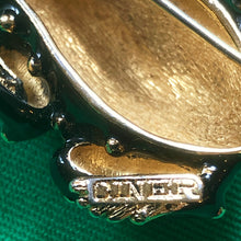 Load image into Gallery viewer, A VINTAGE CINER FROG BROOCH