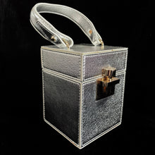 Load image into Gallery viewer, 90s STYLE BOX BAG WITH GOLD FITTINGS.