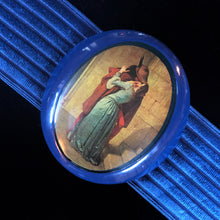 Load image into Gallery viewer, A VINTAGE 70s PICTURE CINCH