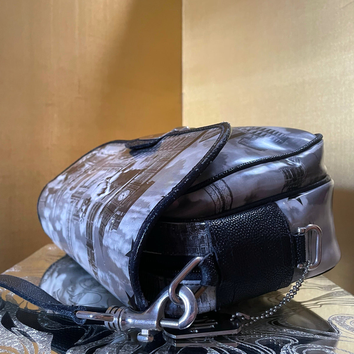 A 90s JEAN PAUL GAULTIER LANDMARKS SATCHEL – Shagmelbourne
