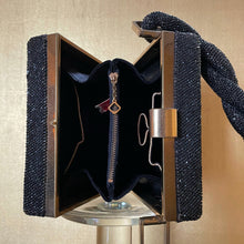 Load image into Gallery viewer, AN UNUSUAL 1940s BEADED BOX PURSE WITH TWIST ROPE STRAP