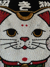 Load image into Gallery viewer, A TARMAFIA BEADED TOP WITH A MANEKI-NEKO FRONT