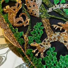 Load image into Gallery viewer, A JUNGLE THEMED FANTASY CLUTCH