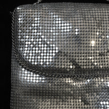 Load image into Gallery viewer, A SQUARE 70s GLOMESH ENVELOPE PURSE