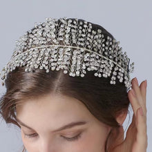 Load image into Gallery viewer, A ROMANTIC DIAMANTÉ WIRE FROND HAIR ORNAMENT