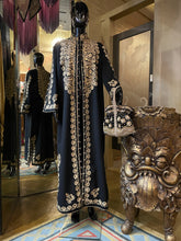 Load image into Gallery viewer, A VINTAGE 1960s MOROCCAN GOLD EMBROIDERED KAFTAN
