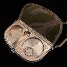 Load image into Gallery viewer, A 1920s DECORATIVE COMPACT PURSE