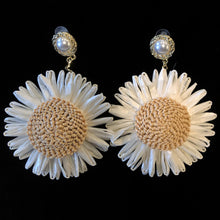Load image into Gallery viewer, GIANT RAFFIA DAISY EARRINGS
