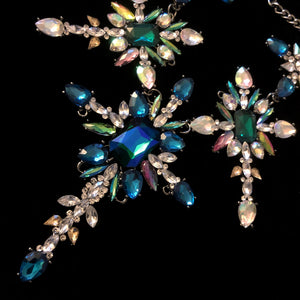 A JEWELLED BAROQUE NECKLACE