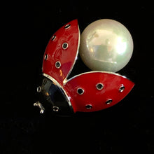 Load image into Gallery viewer, AN ENAMELLED LADY BIRD PEARL BROOCH
