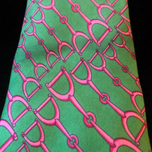Load image into Gallery viewer, GREEN SNAFFLE PRINT VINTAGE GUCCI TIE
