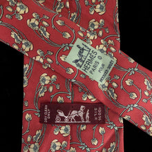 Load image into Gallery viewer, HERMES 90s TIE WITH ART NOUVEAU PRINT

