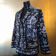 Load image into Gallery viewer, A SPECTACULAR BLACK AND IVORY EMBROIDERED CHINESE SILK JACKET FROM THE 1930s
