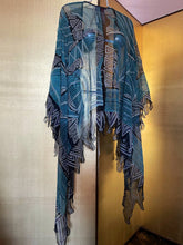 Load image into Gallery viewer, AN EARLY 1980s JACKET BY ZANDRA RHODES WITH KIMONO SLEEVES
