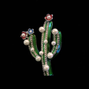 A GREEN ENAMELLED CACTUS BROOCH WITH PEARLS