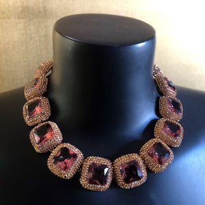 AN INTRIGUING SQUARE CRYSTAL LOZENGE CHOKER AND BRACELET