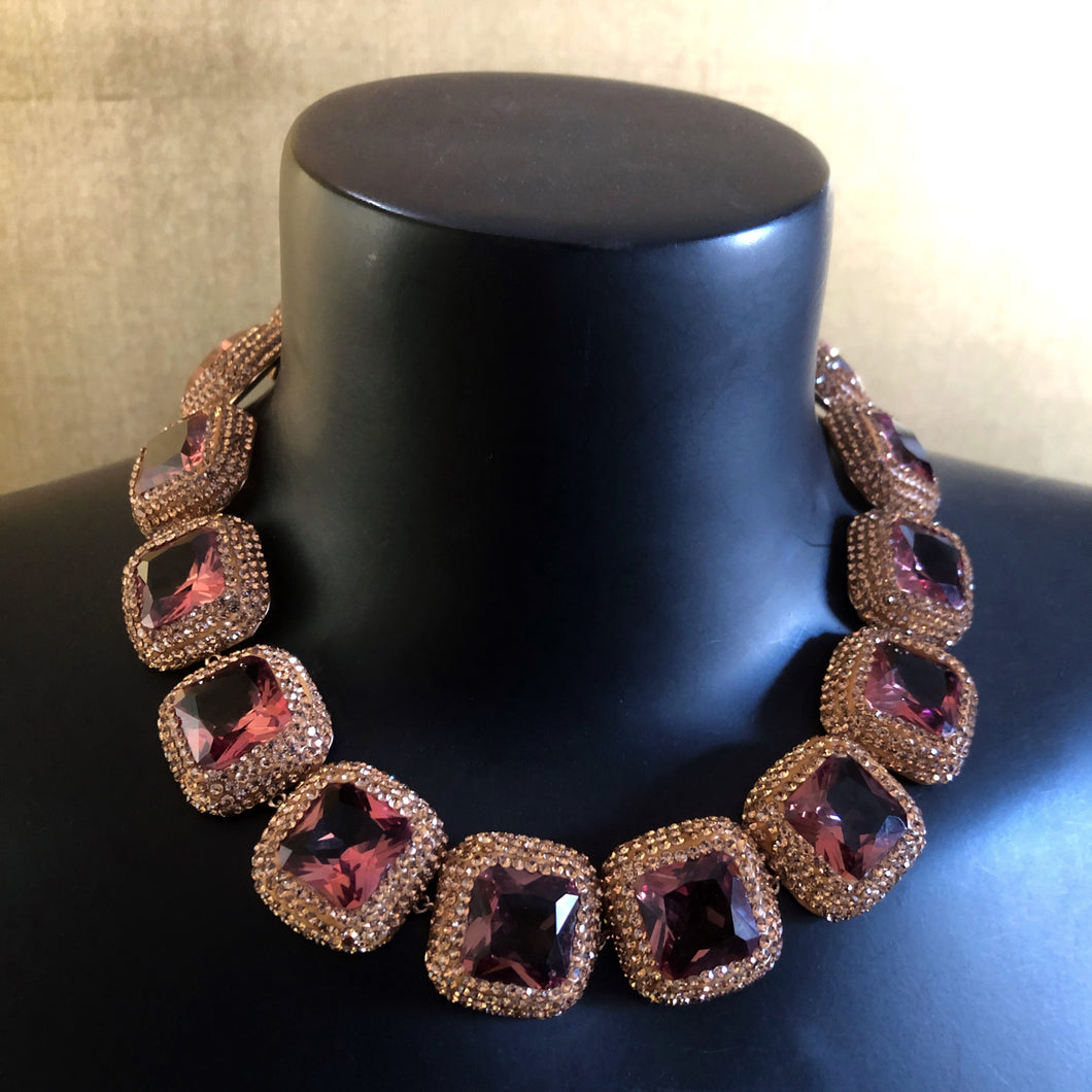 AN INTRIGUING SQUARE CRYSTAL LOZENGE CHOKER AND BRACELET