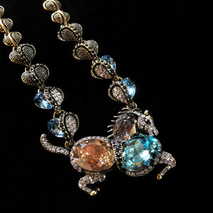 A JEWELLED HORSE NECKLACE