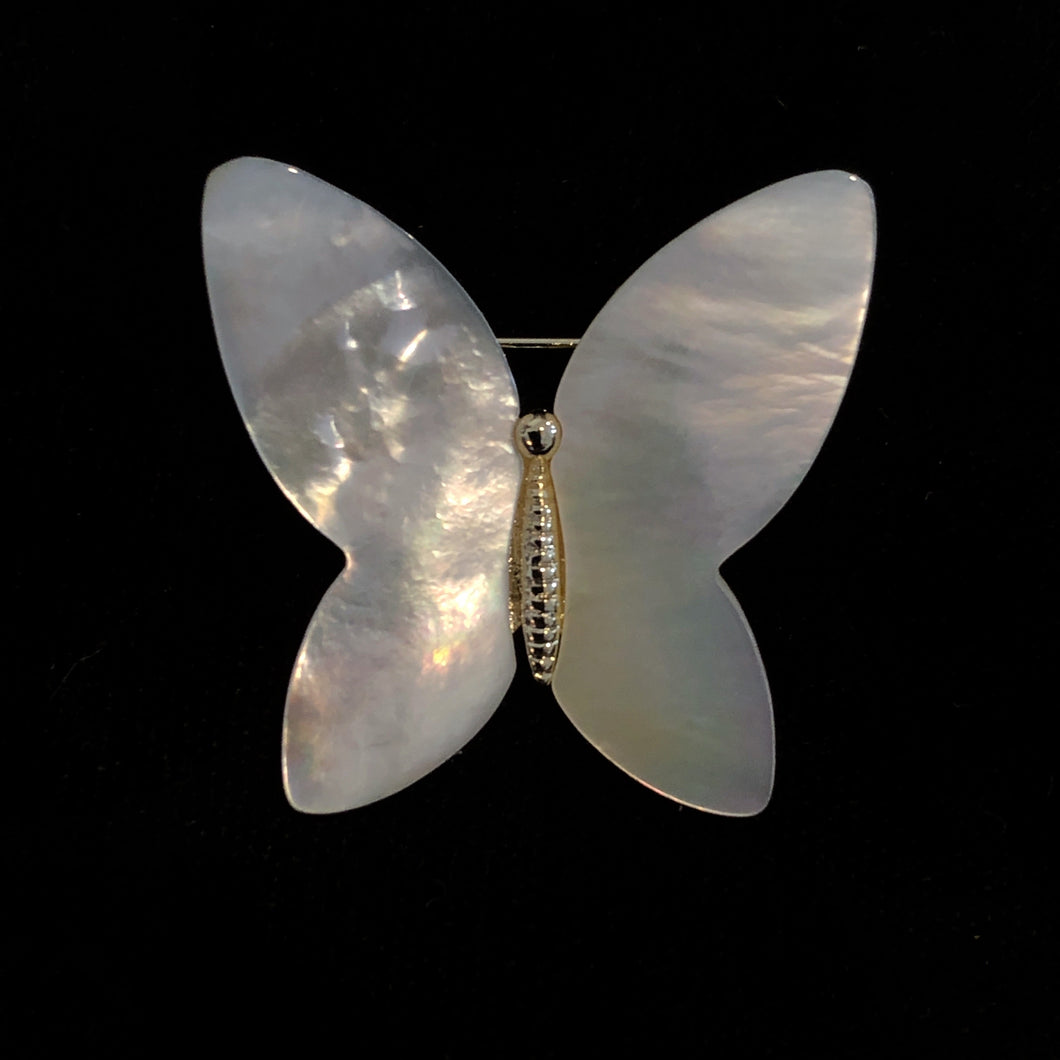 A MOTHER OF PEARL PETITE BUTTERFLY BROOCH