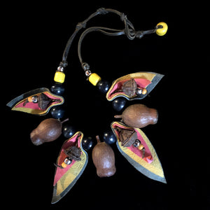 AN 80s GUMNUT NECKLACE WITH BLACK BEADS